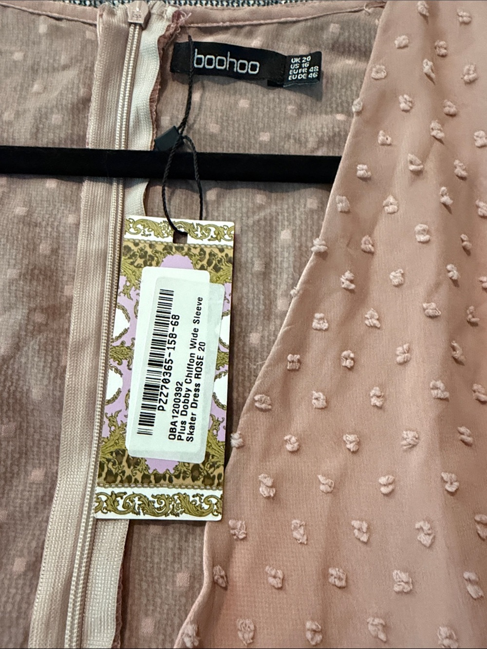 Boohoo Dusty Pink Swiss Dot Mini Dress - Picture 10 of 10